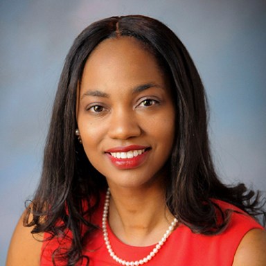 Akilah Weber Pierson headshot