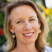 Catherine Blakespear headshot