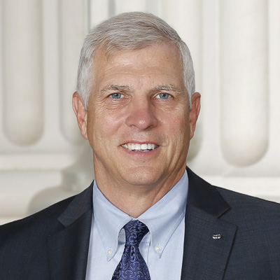 Headshot of Thomas Umberg