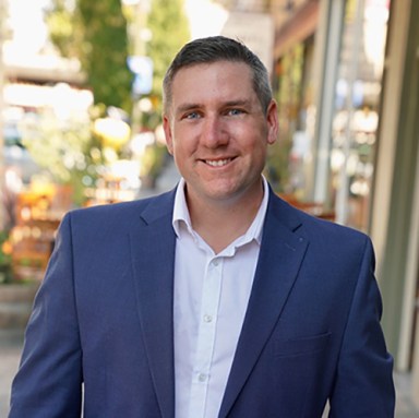 Chris Rogers headshot